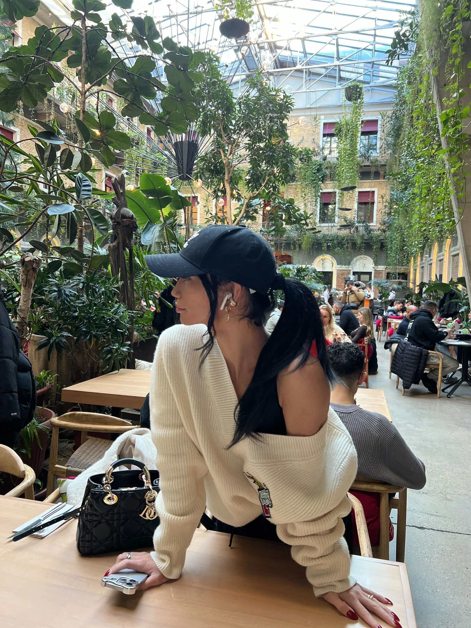 Sofia Cannes - Escort Troyes